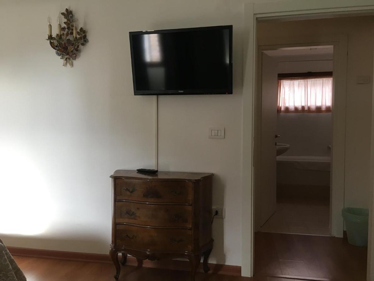 Affittacamere Arco Polinori Foligno Dış mekan fotoğraf