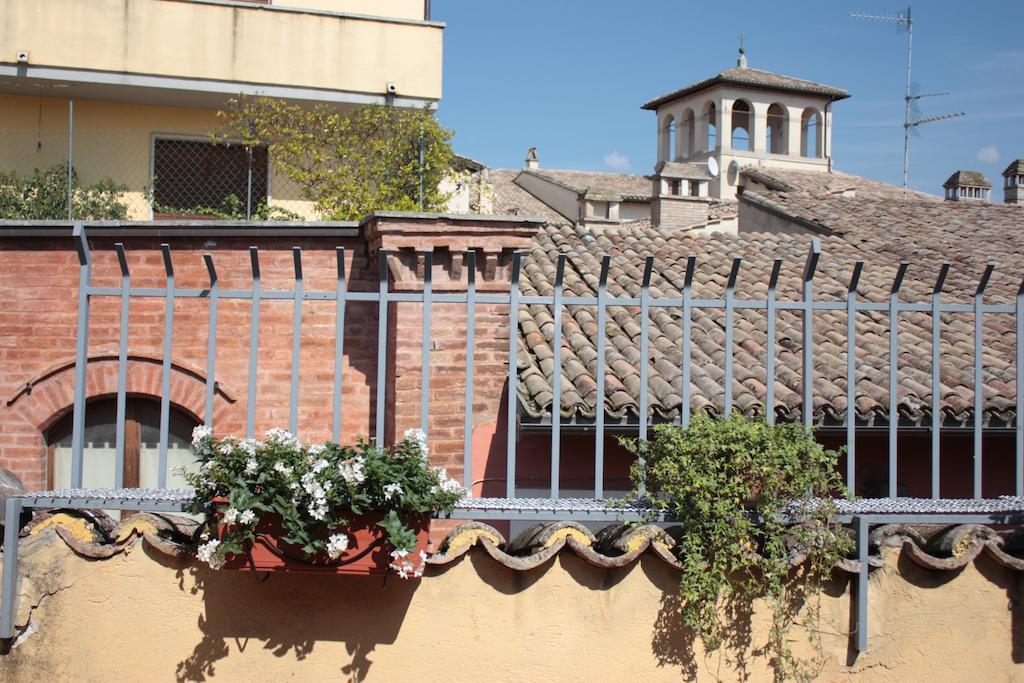 Affittacamere Arco Polinori Foligno Oda fotoğraf