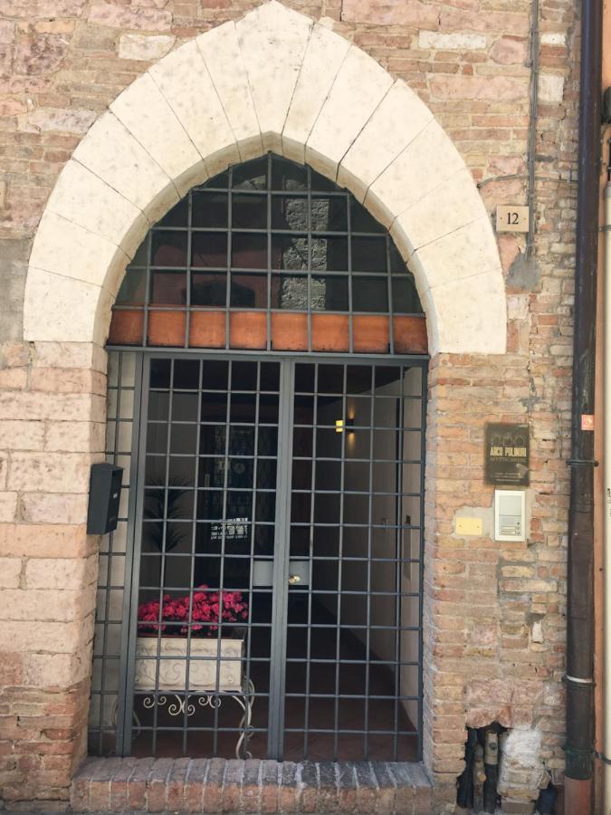 Affittacamere Arco Polinori Foligno Dış mekan fotoğraf